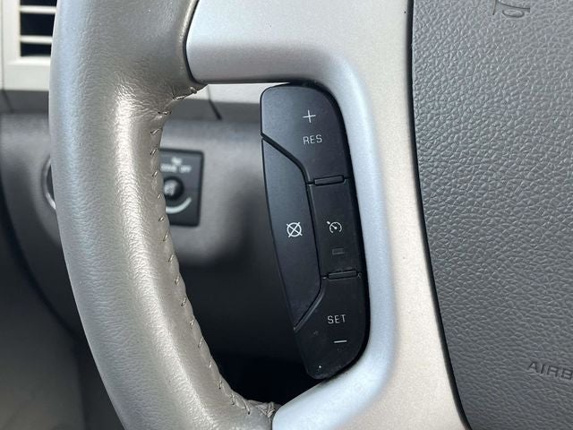 2011 Chevrolet Traverse LS