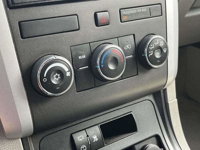 2011 Chevrolet Traverse LS