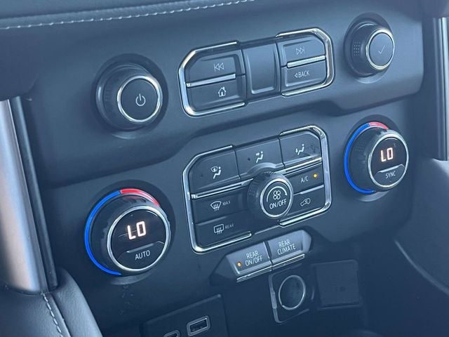 2021 Chevrolet Suburban LS