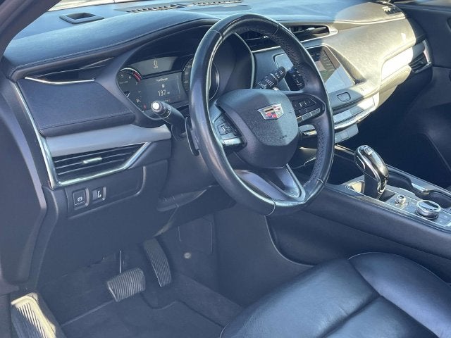 2020 Cadillac XT4 Premium Luxury