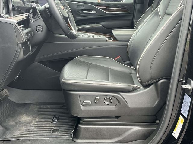 2024 Cadillac Escalade ESV Premium