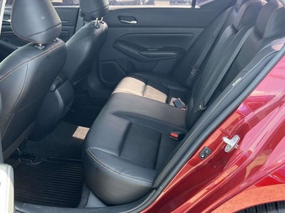 2022 Nissan Altima 2.0 SR
