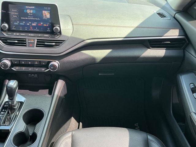 2022 Nissan Altima 2.0 SR