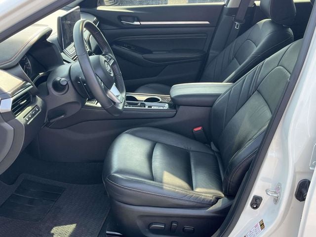 2023 Nissan Altima 2.0 SR