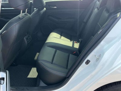 2023 Nissan Altima 2.0 SR