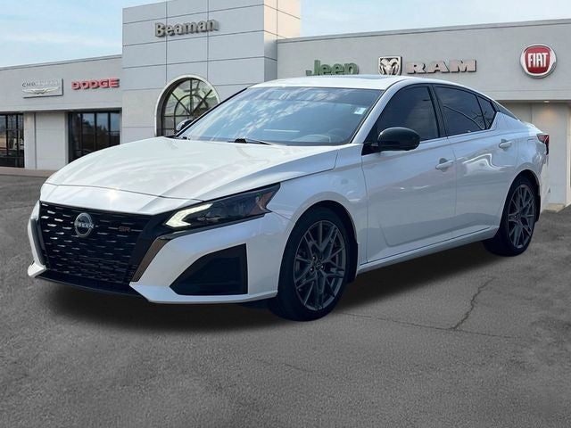 2023 Nissan Altima 2.0 SR