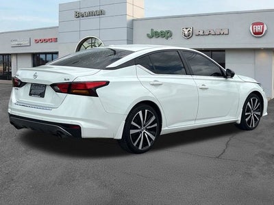 2022 Nissan Altima 2.5 SR