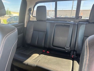 2019 Nissan TITAN SL