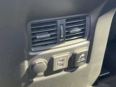2019 Nissan TITAN SL