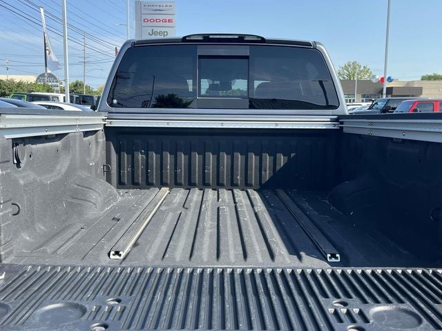 2019 Nissan TITAN SL
