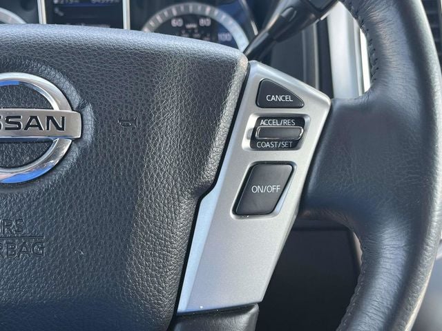 2019 Nissan TITAN SL