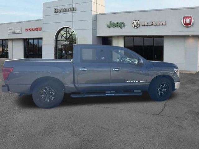 2019 Nissan TITAN SL