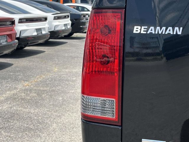 2014 Nissan Titan SV