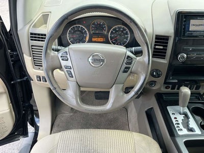 2014 Nissan Titan SV