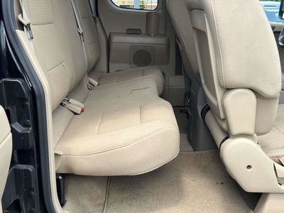 2014 Nissan Titan SV
