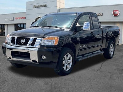 2014 Nissan Titan SV