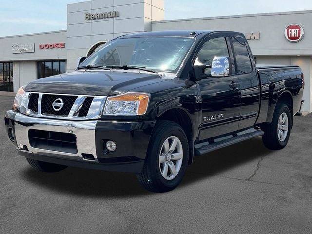 2014 Nissan Titan SV