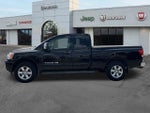 2014 Nissan Titan SV