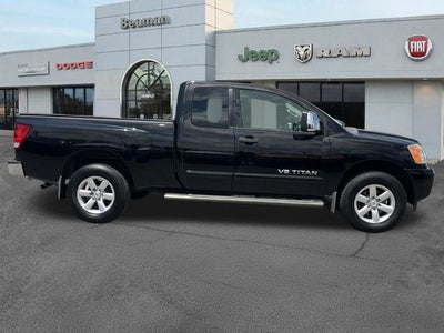 2014 Nissan Titan SV