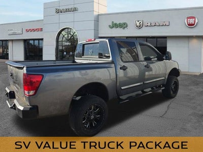 2014 Nissan Titan SV