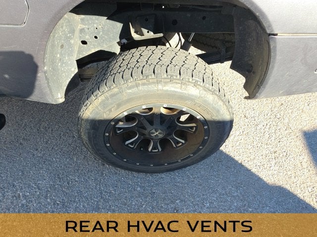 2014 Nissan Titan SV