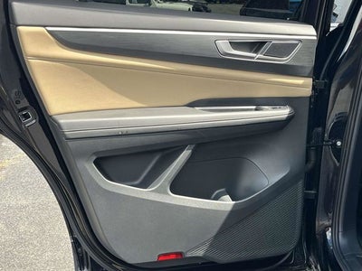2024 Volkswagen Atlas Cross Sport 2.0T SE