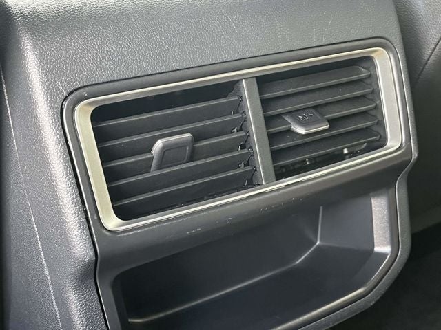 2024 Volkswagen Atlas Cross Sport 2.0T SE