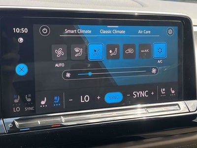 2024 Volkswagen Atlas Cross Sport 2.0T SE