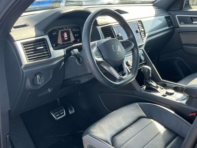 2022 Volkswagen Atlas Cross Sport 3.6L V6 SEL Premium R-Line