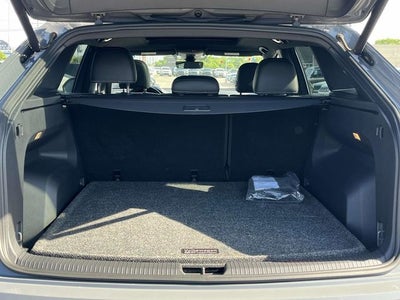 2022 Volkswagen Atlas Cross Sport 3.6L V6 SEL Premium R-Line