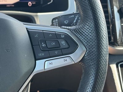 2022 Volkswagen Atlas Cross Sport 3.6L V6 SEL Premium R-Line