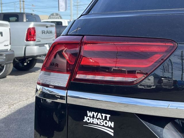 2022 Volkswagen Atlas Cross Sport 3.6L V6 SE w/Technology