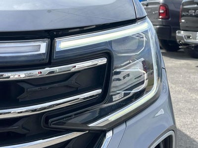 2025 Volkswagen Atlas 2.0T SE w/Technology