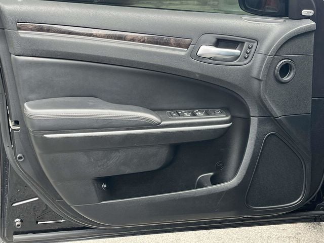 2023 Chrysler 300 Touring