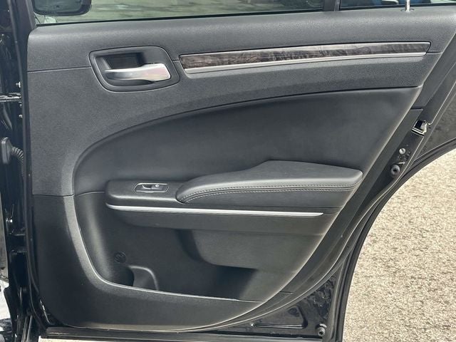 2023 Chrysler 300 Touring