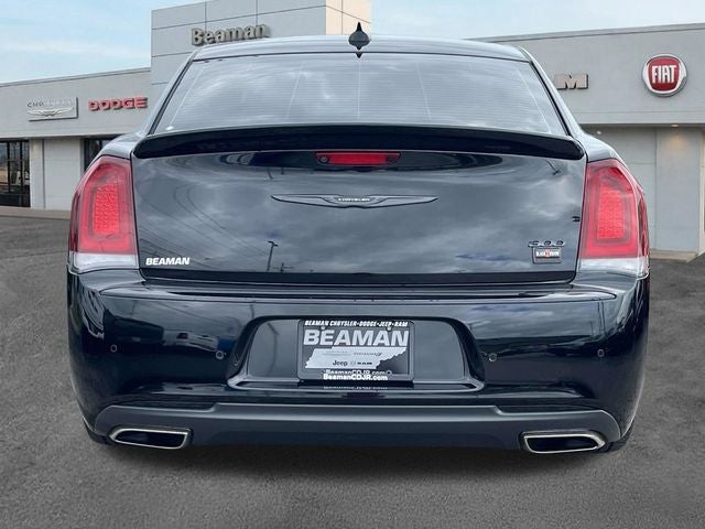 2023 Chrysler 300 Touring