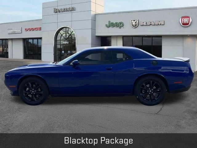 2022 Dodge Challenger SXT