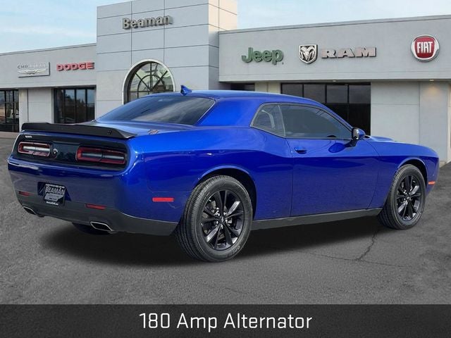 2022 Dodge Challenger SXT