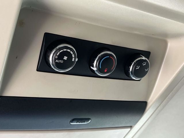 2012 Chrysler Town & Country Touring