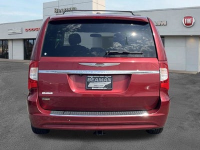 2012 Chrysler Town & Country Touring