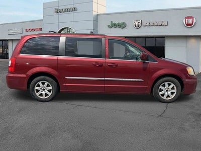 2012 Chrysler Town & Country Touring