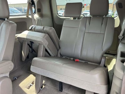 2014 Chrysler Town & Country Touring