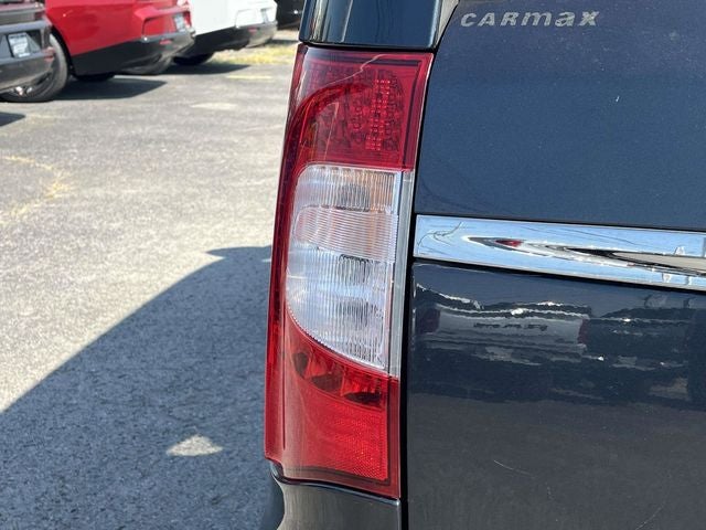2014 Chrysler Town & Country Touring-L