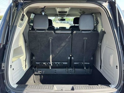 2014 Chrysler Town & Country Touring-L