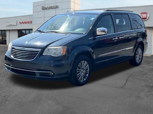 2014 Chrysler Town & Country Touring-L