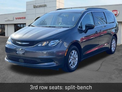 2021 Chrysler Voyager LXI