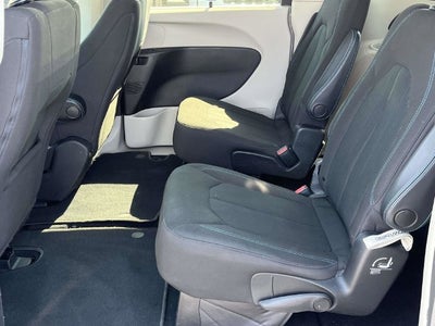 2021 Chrysler Pacifica Touring