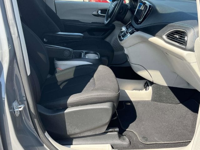 2021 Chrysler Pacifica Touring