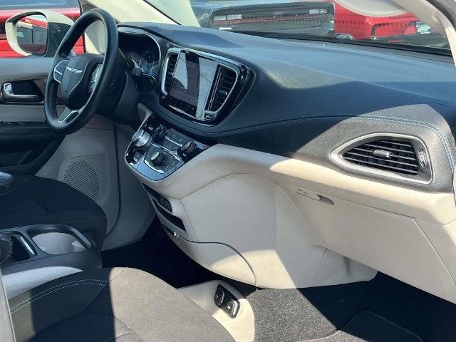 2021 Chrysler Pacifica Touring