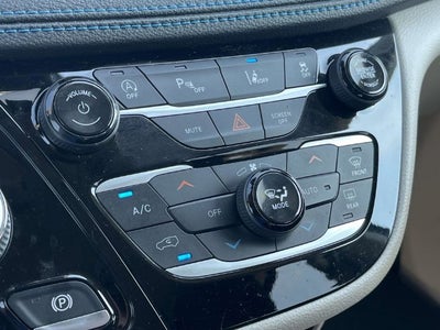 2021 Chrysler Pacifica Touring